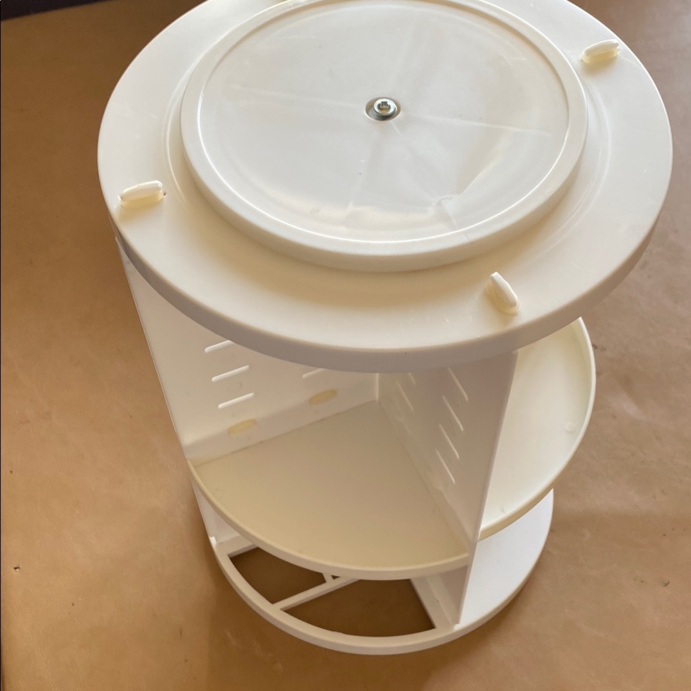 White Rotating Organizer - Picture 3 of 8